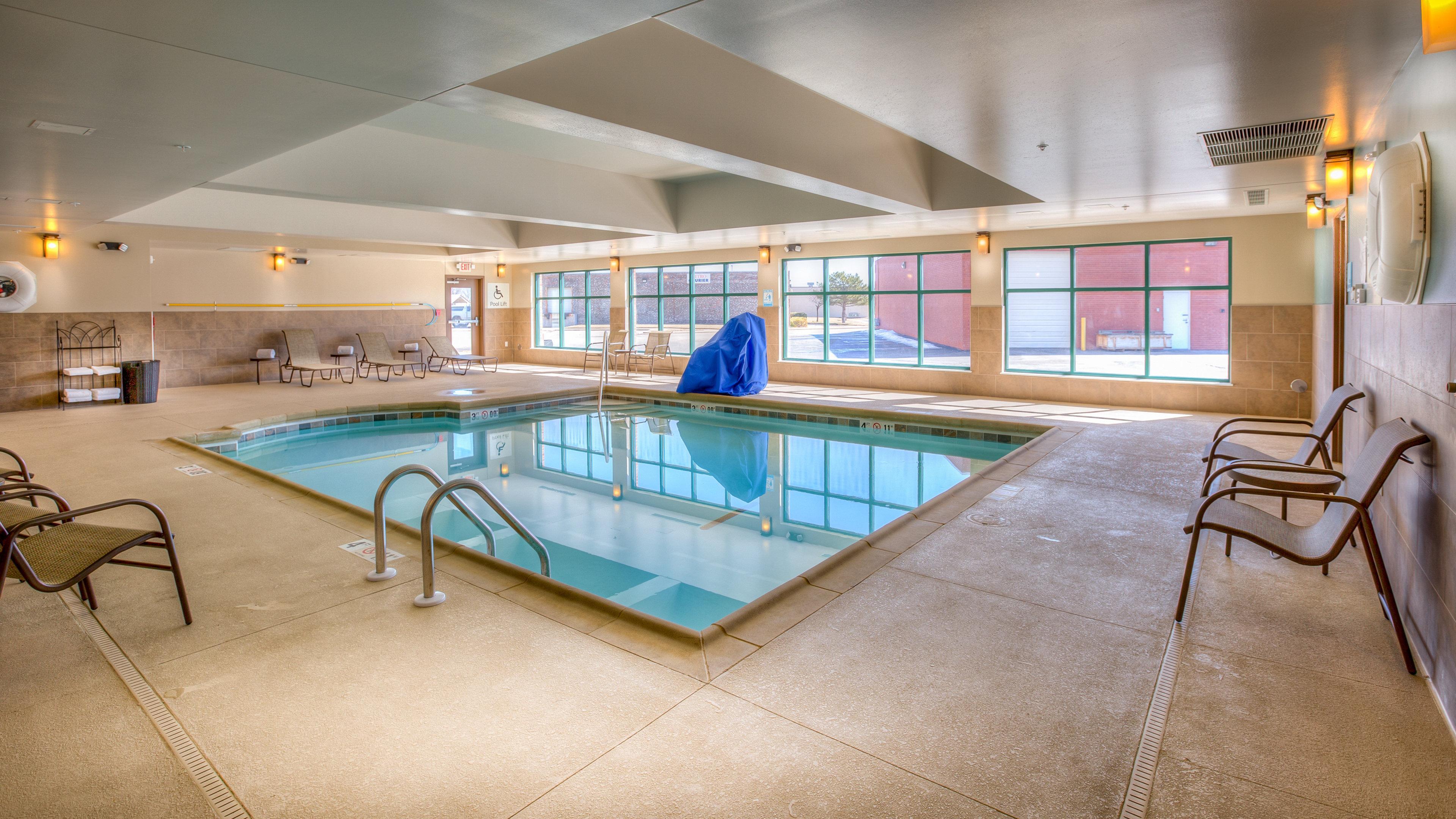 Holiday Inn Express Wichita South By Ihg מראה חיצוני תמונה