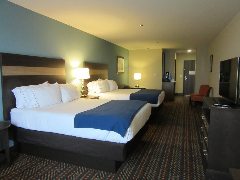 Holiday Inn Express Wichita South By Ihg מראה חיצוני תמונה